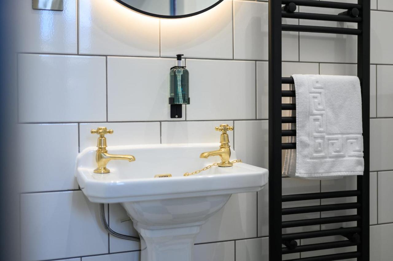Delightful Ground Floor Double Room With En-Suite Edinburg Exteriör bild